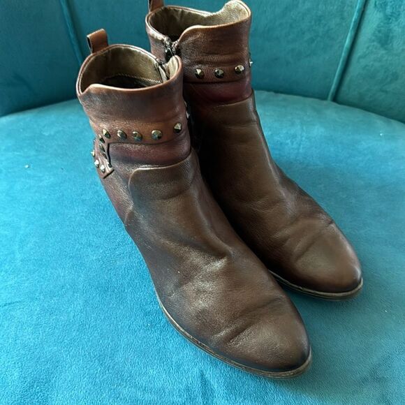 Salamander riveted Brown leather boots size 38EU - Picture 2 of 7